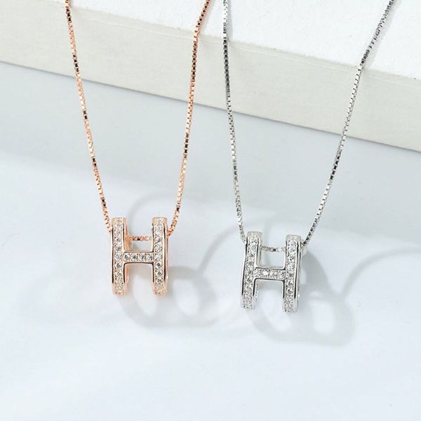 h inlaid letter necklace sterling silver h-shaped clavicle chain plated 18k rose gold light luxury fashion full diamond pendant
h inlaid letter necklace sterling silver h-shaped clavicle chain plated 18k rose gold light luxury fashion full diamond pendant