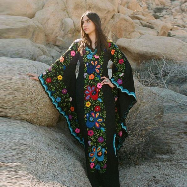 women's swimwear cover up beach woman swimsuits swimsuit cape for women bathrobe 2021 dress skirt print tong acetate beachwear, White;black
women's swimwear cover up beach woman swimsuits swimsuit cape for women bathrobe 2021 dress skirt print tong acetate beachwear, White;black