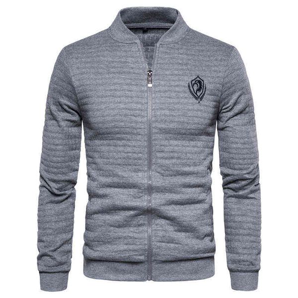 2021 new spring eagle embroidery bomber jacket men cardigan streetwear brand plaid zipper s coats and s, Black;brown
2021 new spring eagle embroidery bomber jacket men cardigan streetwear brand plaid zipper s coats and s, Black;brown