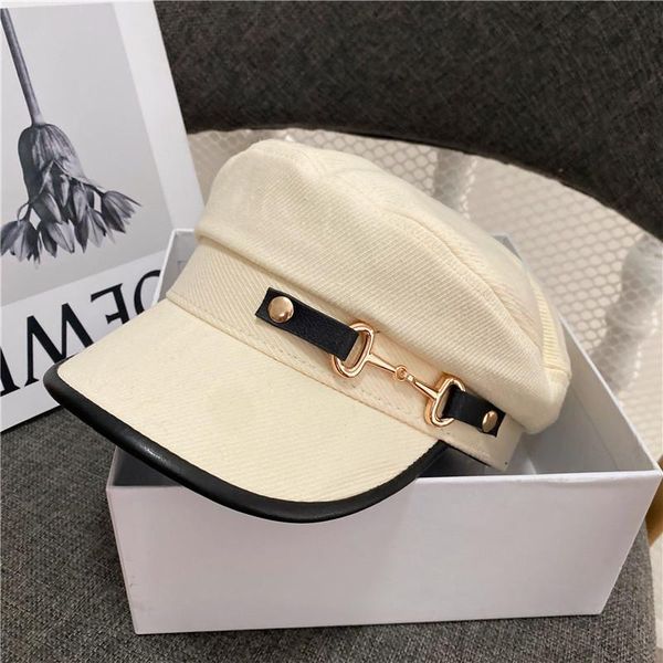 berets female autumn and winter net red fashion metal buckle beret flat korean retro wild cap outdoor leisure anti-sack hat, Blue;gray 
berets female autumn and winter net red fashion metal buckle beret flat korean retro wild cap outdoor leisure anti-sack hat, Blue;gray