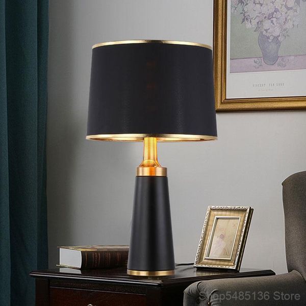 european-style black gold table lamp luxury creative romantic decorative table lamp bedroom bedside study home loft
european-style black gold table lamp luxury creative romantic decorative table lamp bedroom bedside study home loft