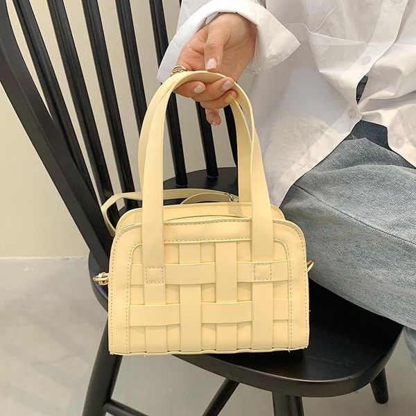 evening bags s.ikrr small green woven square tote 2021 fashion brand female pu leather women's designer handbag luxury shoulder crossbo
evening bags s.ikrr small green woven square tote 2021 fashion brand female pu leather women's designer handbag luxury shoulder crossbo