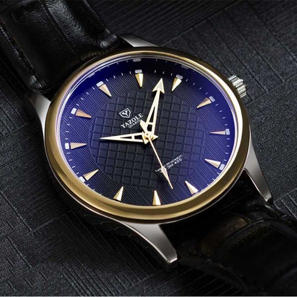wristwatches 2021 men watch business sports watches men's quartz date clock casual leather relogio masculino, Slivery;brown
wristwatches 2021 men watch business sports watches men's quartz date clock casual leather relogio masculino, Slivery;brown