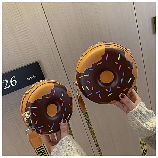 shoulder bags high-quality women's 2021 brand bag female crossbody donut fashion small package
shoulder bags high-quality women's 2021 brand bag female crossbody donut fashion small package