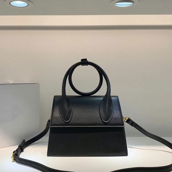 women genuine leather crossbody bag fashion retro handbag ladies shoulder back package quality flap wallet
women genuine leather crossbody bag fashion retro handbag ladies shoulder back package quality flap wallet