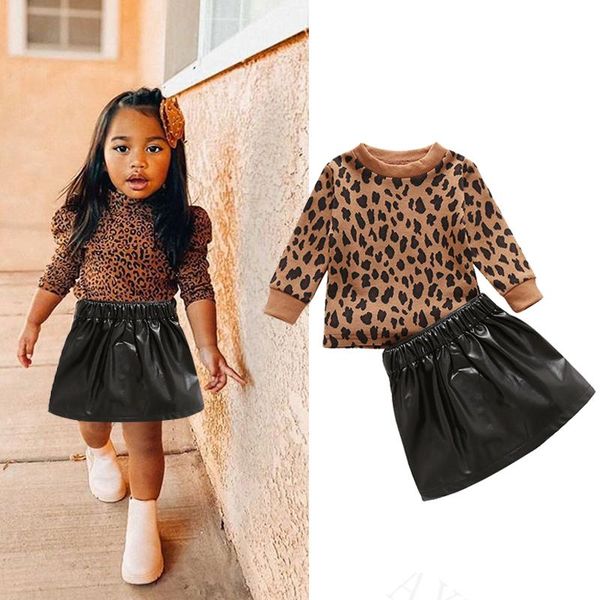 baby girl clothing suit 2021 new 1-5 year old girl long sleeve leopard print pullover + a-line leather skirt suit, White
baby girl clothing suit 2021 new 1-5 year old girl long sleeve leopard print pullover + a-line leather skirt suit, White