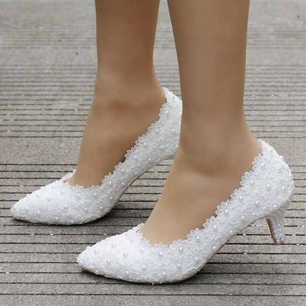 dress shoes spring and autumn ladies single 5 cm lace pearl stiletto heels with pointed wedding, Black
dress shoes spring and autumn ladies single 5 cm lace pearl stiletto heels with pointed wedding, Black