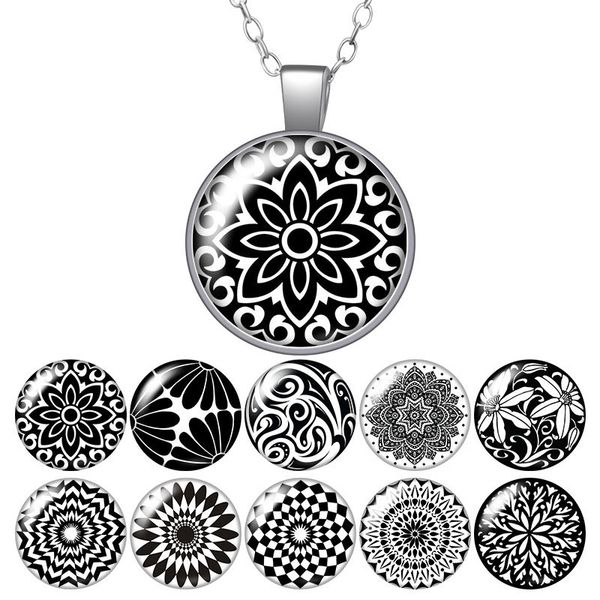 black style flowers patterns artistique round pendant necklace 25mm glass cabochon silver color jewelry women birthday gift 50cm
black style flowers patterns artistique round pendant necklace 25mm glass cabochon silver color jewelry women birthday gift 50cm