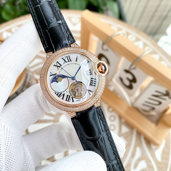 20ss women's watch designer classic mechanical luxury jewelry bracelet diving brick star accessories, Slivery;brown
20ss women's watch designer classic mechanical luxury jewelry bracelet diving brick star accessories, Slivery;brown