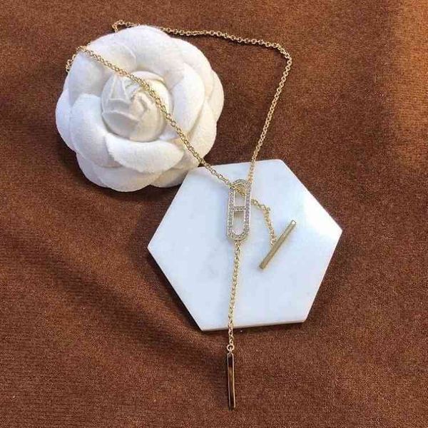 factory specials aa 2021 pig nose bracelet necklace set ins brass gold plating exquisite versatile can be worn on both sides, Silver
factory specials aa 2021 pig nose bracelet necklace set ins brass gold plating exquisite versatile can be worn on both sides, Silver