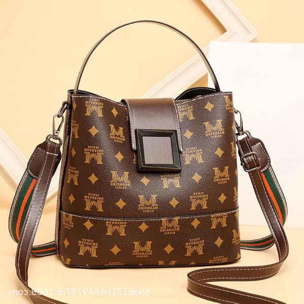 bucket 2021 bag new wide shoulder female strap large capacity one-shoulder wild bags handbag elsia
bucket 2021 bag new wide shoulder female strap large capacity one-shoulder wild bags handbag elsia
