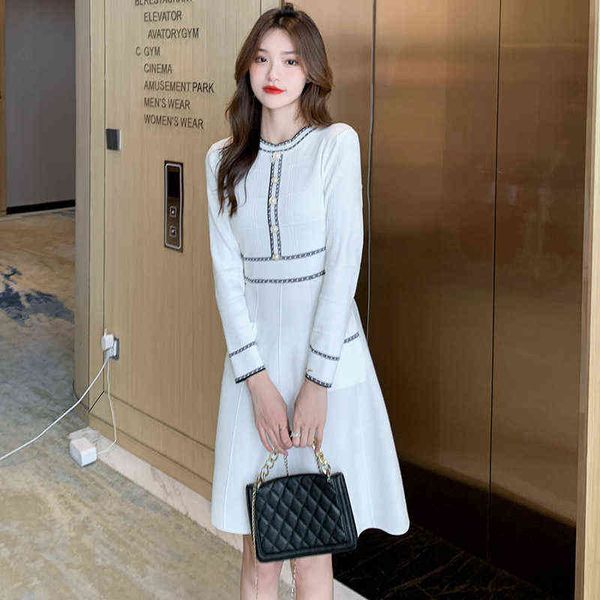 woman casual dresses 2022 slim fairy skirt round neck pullover sweater knitted long sleeve dresses, Black;gray
woman casual dresses 2022 slim fairy skirt round neck pullover sweater knitted long sleeve dresses, Black;gray