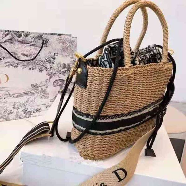 70% off design handbag luxury ladies basket saddle embroidery handbag s women's designer collection classic shoulder bag k9wj
70% off design handbag luxury ladies basket saddle embroidery handbag s women's designer collection classic shoulder bag k9wj