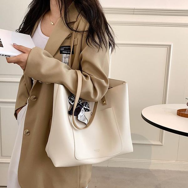 evening bags vintage women's tote bag large casual shoulder for women 2021 brand pu leather solid luxury designer female handbags purse
evening bags vintage women's tote bag large casual shoulder for women 2021 brand pu leather solid luxury designer female handbags purse