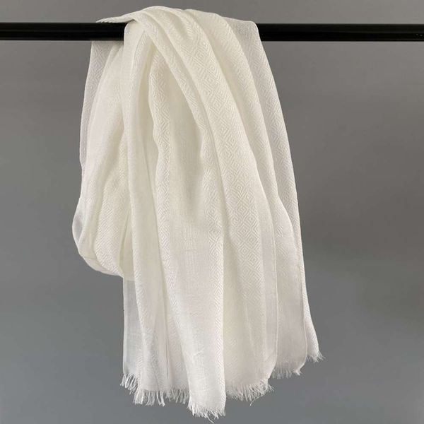 white man-made cotton pattern scarf, plant batik tie dyeing, hand drawing, diy teaching scarf, Blue;black
white man-made cotton pattern scarf, plant batik tie dyeing, hand drawing, diy teaching scarf, Blue;black