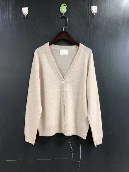 women's knits & tees women sweater 2021 autumn long-sleeved v-neck single-breasted commuter five-pointed star applique cardigan, White
women's knits & tees women sweater 2021 autumn long-sleeved v-neck single-breasted commuter five-pointed star applique cardigan, White