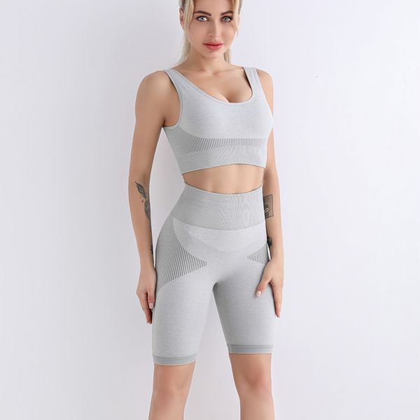 2021 spring and summer new sports bra shorts set women yoga seamless tight u-neck underwear, Gray
2021 spring and summer new sports bra shorts set women yoga seamless tight u-neck underwear, Gray