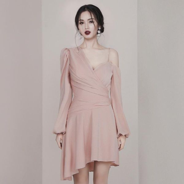 casual dresses autumn 2021 fashion women's off shoulder solid pink party dress long sleeve medium length v neck sheath women, Black;gray
casual dresses autumn 2021 fashion women's off shoulder solid pink party dress long sleeve medium length v neck sheath women, Black;gray