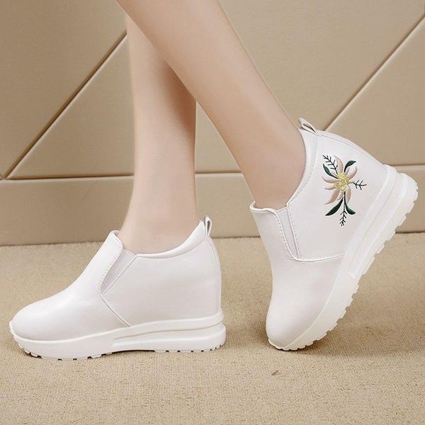 dress shoes plus size 2021 autumn women loafers wedges platform white slip on embroidery loafer increasing casual spring 8396n, Black
dress shoes plus size 2021 autumn women loafers wedges platform white slip on embroidery loafer increasing casual spring 8396n, Black