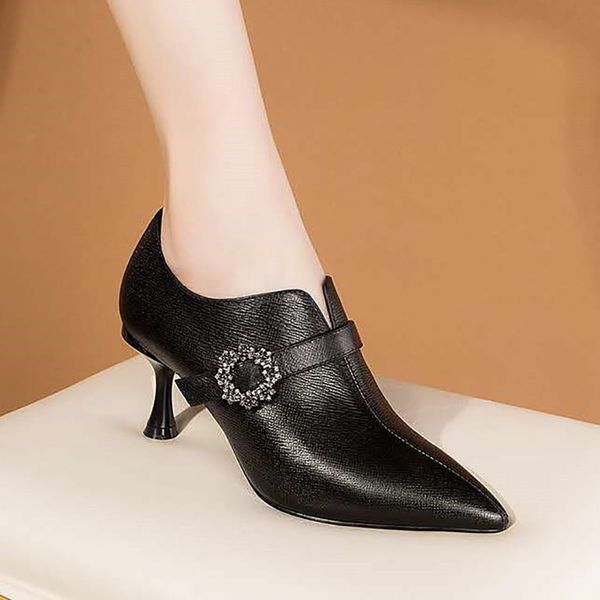 2022 autumn new designer shoes women bare boots pointed toe high heels dress shoes crystal buckle thin heel zapatos mujer 9416n, Black
2022 autumn new designer shoes women bare boots pointed toe high heels dress shoes crystal buckle thin heel zapatos mujer 9416n, Black
