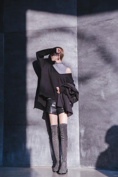 boots 2021 winter sheep reverse fabric handmade low-heeled round head leather fashion women's, Black
boots 2021 winter sheep reverse fabric handmade low-heeled round head leather fashion women's, Black