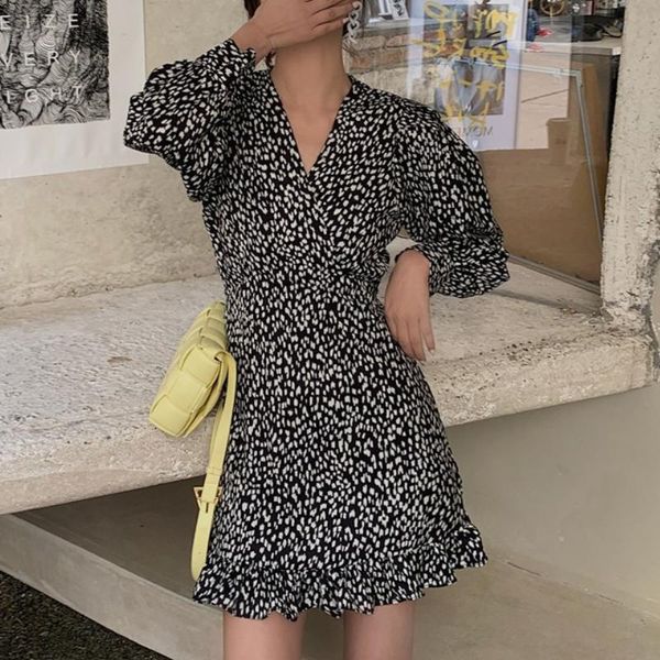 casual dresses women floral print vintage mini autumn long sleeve a-line vestido streetwear slim ruffle elegant dress femme, Black;gray
casual dresses women floral print vintage mini autumn long sleeve a-line vestido streetwear slim ruffle elegant dress femme, Black;gray