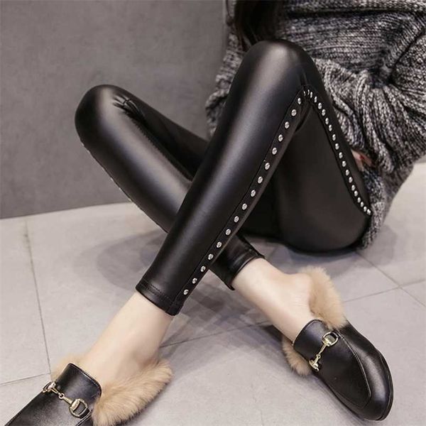 chic autumn winter warm leather legging skinny pu faux pants female korean fashion slim ladies fleece pencil leggins 211130, Black
chic autumn winter warm leather legging skinny pu faux pants female korean fashion slim ladies fleece pencil leggins 211130, Black