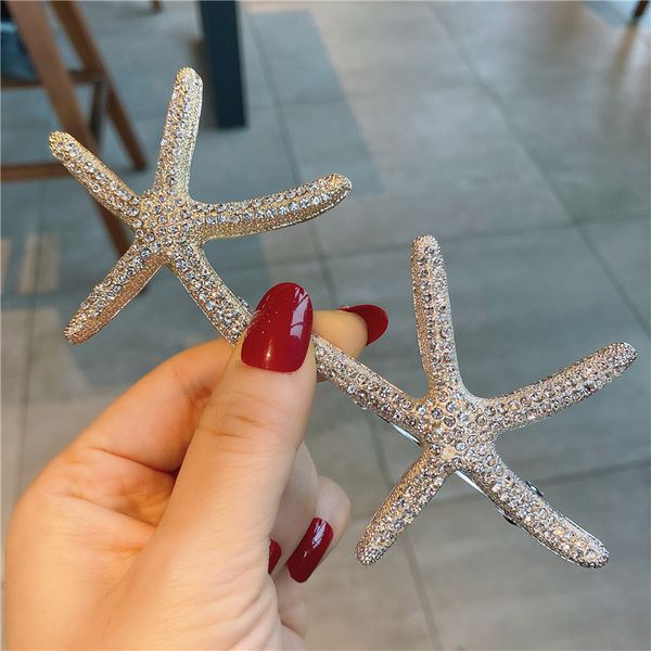 wholesale 20pcs/lot diamond hair clip bangs spring girl clip korean version of hair clip foreign women's tiara jewelry yao, Golden;silver
wholesale 20pcs/lot diamond hair clip bangs spring girl clip korean version of hair clip foreign women's tiara jewelry yao, Golden;silver