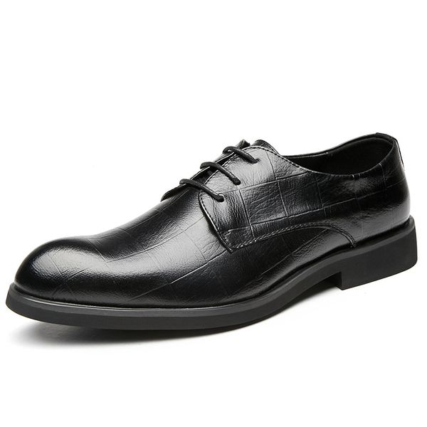 spring and summer mens business casual british dress shoes breathable leather men shoes zapatos de hombredress shoes, Black
spring and summer mens business casual british dress shoes breathable leather men shoes zapatos de hombredress shoes, Black