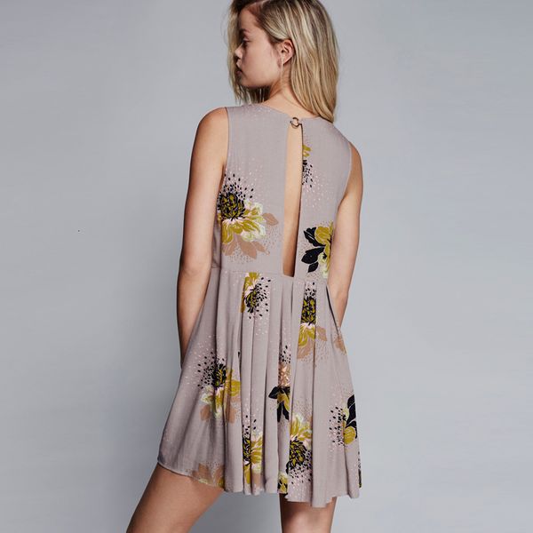 2021 new loveliest day tunic mini dress flowy deep v-neck low open back women dresses printed sleeveless boho vestidos y-159 vc7e, Black;gray
2021 new loveliest day tunic mini dress flowy deep v-neck low open back women dresses printed sleeveless boho vestidos y-159 vc7e, Black;gray