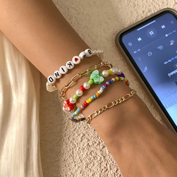 idyllic acrylic letter beaded bracelet fashion colorful rice bead small butterfly hand ornament, Golden;silver
idyllic acrylic letter beaded bracelet fashion colorful rice bead small butterfly hand ornament, Golden;silver