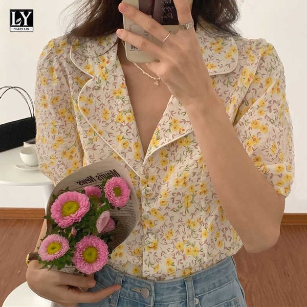 ly varey lin summer women casual turn-down collar floral short shirts sweet single breasted puff sleeve loose 210526, White
ly varey lin summer women casual turn-down collar floral short shirts sweet single breasted puff sleeve loose 210526, White