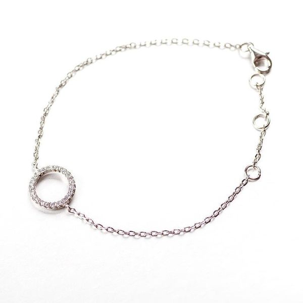 charm bracelets s925 sterling silver hollow zircon circle bracelet simple literary paved ladies jewelry wholesale with box, Golden;silver
charm bracelets s925 sterling silver hollow zircon circle bracelet simple literary paved ladies jewelry wholesale with box, Golden;silver