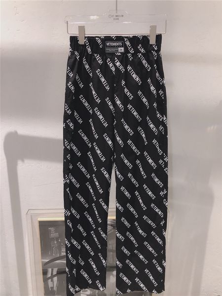 full logo vetements pants men women streetwear vetement straight pant fabric vtm trousers, Black
full logo vetements pants men women streetwear vetement straight pant fabric vtm trousers, Black