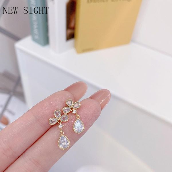 stud sight elegant waterdrop fashion brand jewelry delicate crystal flower earrings for women, Golden;silver
stud sight elegant waterdrop fashion brand jewelry delicate crystal flower earrings for women, Golden;silver