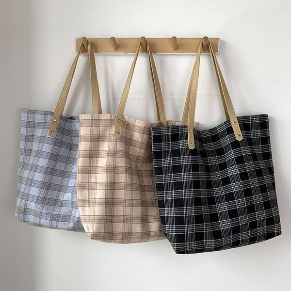 evening bags square plaid canvas bag artistic fresh students one-shoulder schoolbag simple fashion multi-functional
evening bags square plaid canvas bag artistic fresh students one-shoulder schoolbag simple fashion multi-functional