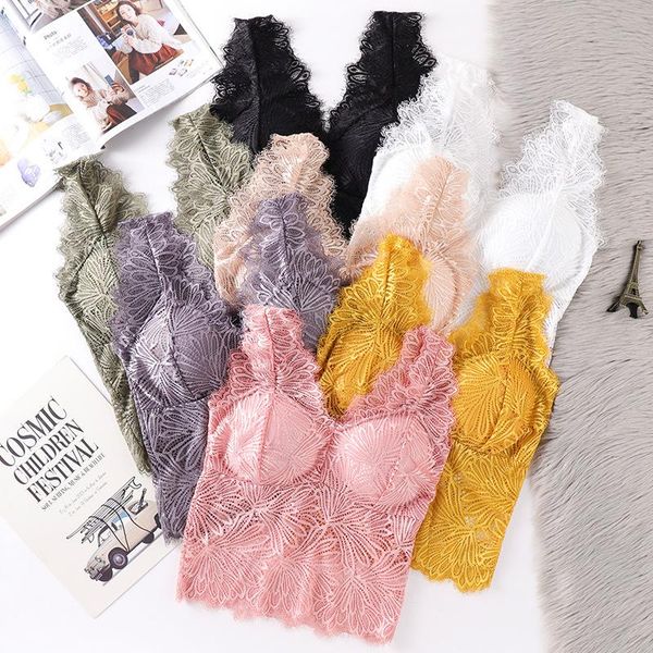 long lace bra back wrapped bra no steel ring with pad underpants anti light suspender vest for women, Black;white
long lace bra back wrapped bra no steel ring with pad underpants anti light suspender vest for women, Black;white