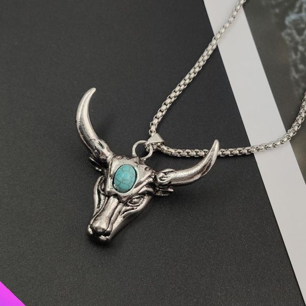 pendant necklaces wholesale 5 3d bull head inlaid green semi-precious stones women's men's jewelry fashion gifts summer 2021, Silver
pendant necklaces wholesale 5 3d bull head inlaid green semi-precious stones women's men's jewelry fashion gifts summer 2021, Silver