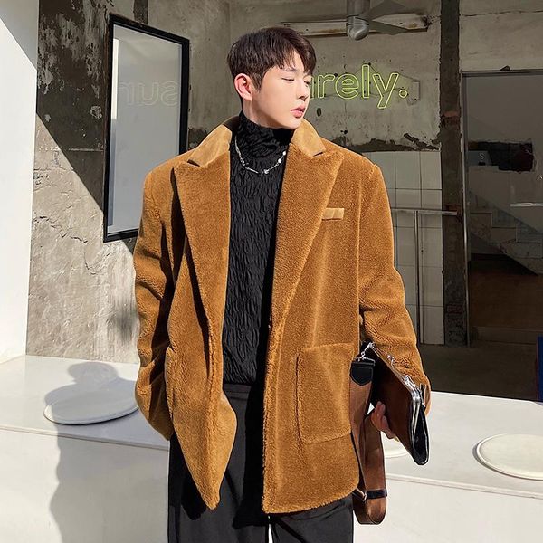 men's suits & blazers autumn winter blazer men faux fur lamb wool suit jacket japan korean streetwear vintage loose casual coat, White;black
men's suits & blazers autumn winter blazer men faux fur lamb wool suit jacket japan korean streetwear vintage loose casual coat, White;black