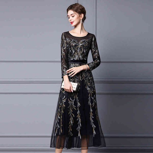 Casual Dresses Zhili high-end embroidered dress autumn style waist slim multi-layer mesh three-dimensional long skirt XPXK, Black;gray
Casual Dresses Zhili high-end embroidered dress autumn style waist slim multi-layer mesh three-dimensional long skirt XPXK, Black;gray