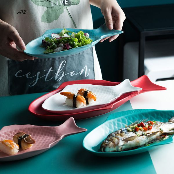 ceramic fish plates for breakfast, with dishes and net red plate 
ceramic fish plates for breakfast, with dishes and net red plate