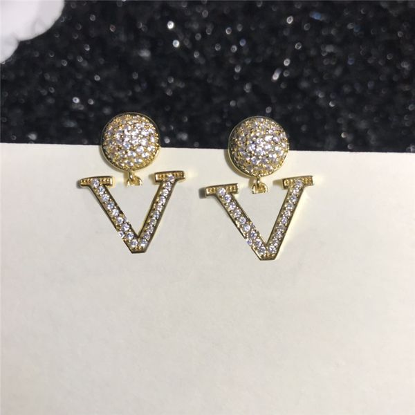 full diamond pendant earring charm designer letter studs women crystal eardrop rhinestones jewelry with gift box, Golden
full diamond pendant earring charm designer letter studs women crystal eardrop rhinestones jewelry with gift box, Golden