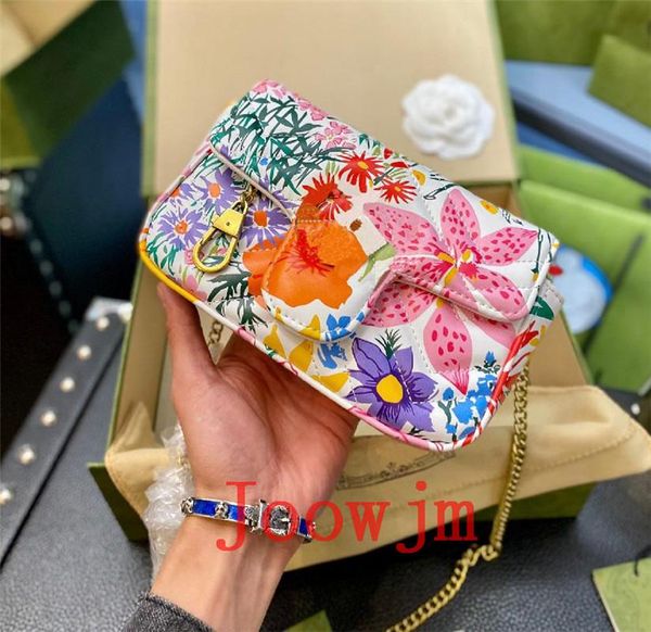 evening bags designers colorful floral print chain bag trendy temperament women's shoulder crossbody
evening bags designers colorful floral print chain bag trendy temperament women's shoulder crossbody