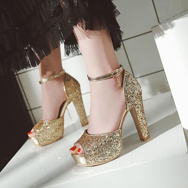 large size 2021 sandals black shoes for women summer heels anti-skid espadrilles platform open toe bling bling big new beige clo
large size 2021 sandals black shoes for women summer heels anti-skid espadrilles platform open toe bling bling big new beige clo
