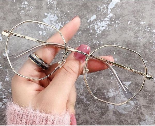 sunglasses 2021 style myopic glasses octagonal male frame personality polygon anti blue light, White;black
sunglasses 2021 style myopic glasses octagonal male frame personality polygon anti blue light, White;black