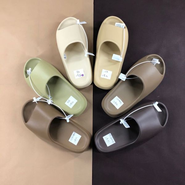 flip flop kanye summer kanye slides men women slippers desert sand core soot bone earth brown foam triple white black outdoor sandals slippe
flip flop kanye summer kanye slides men women slippers desert sand core soot bone earth brown foam triple white black outdoor sandals slippe