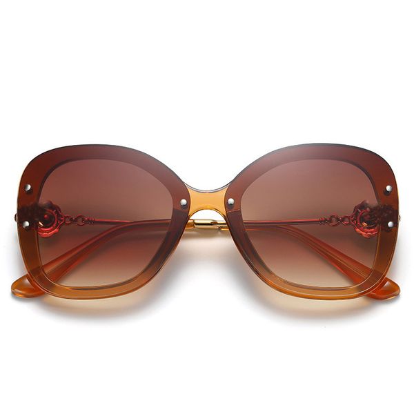 2021 fashion round sunglasses women luxury brand designer eyewear female trending colorful sun glasses driving shades, Silver
2021 fashion round sunglasses women luxury brand designer eyewear female trending colorful sun glasses driving shades, Silver