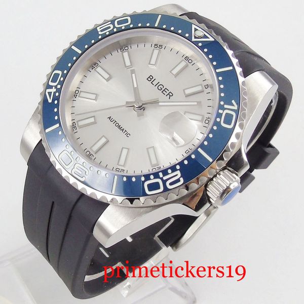 luxury sapphire glass bliger 40 mm date light blue rotating rim automatic clockwork clock, Slivery;brown
luxury sapphire glass bliger 40 mm date light blue rotating rim automatic clockwork clock, Slivery;brown