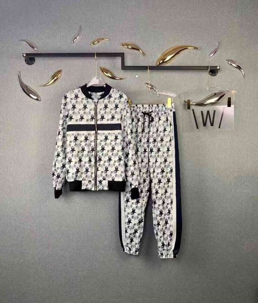 70% off 2021 autumn new sky star printed coat harlan pants casual two piece set women kf7n, Gray
70% off 2021 autumn new sky star printed coat harlan pants casual two piece set women kf7n, Gray