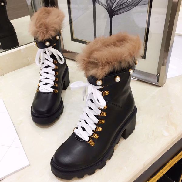 winter snow boots designer women leather boot with real fur martin shoes with dust bag gift box, Black
winter snow boots designer women leather boot with real fur martin shoes with dust bag gift box, Black